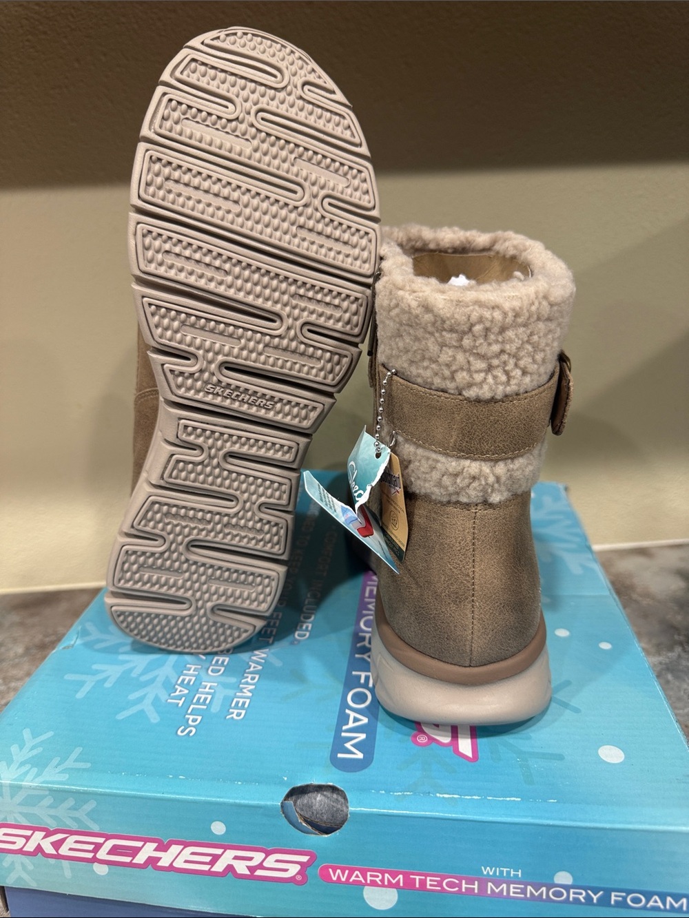 Skechers Women's Tan Ankle Boots with Faux Fur Trim - Picture 4 of 4